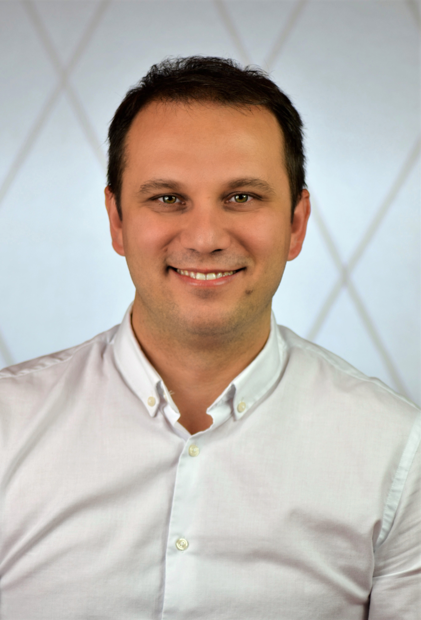 Dr. Nemes Gábor